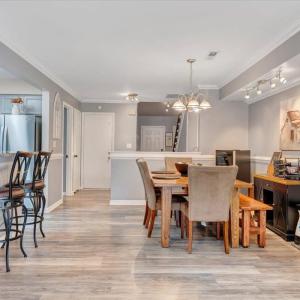 Photo #10 of 7147 Snowberry Circle, Roanoke, VA