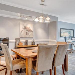 Photo #8 of 7147 Snowberry Circle, Roanoke, VA