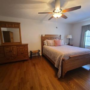 Photo #25 of 1231 Little Bear Lane, Spout Spring, VA 1.1 acres