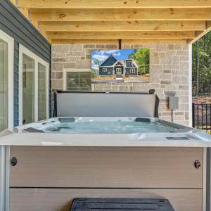 Photo #11 of 200 Sweetwater Bay Drive, Penhook, VA 1.1 acres