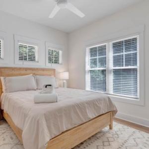 Photo #25 of 200 Sweetwater Bay Drive, Penhook, VA 1.1 acres