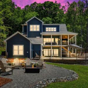 Photo #6 of 200 Sweetwater Bay Drive, Penhook, VA 1.1 acres