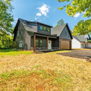 Photo #3 of 124 Riverside Dr, Lynchburg, VA 0.2 acres