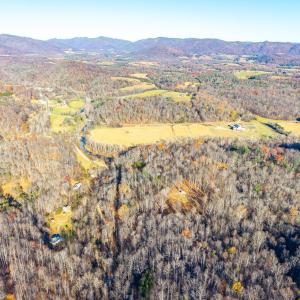 Photo #32 of 287 Castle Creek Lane, Roseland, VA 6.0 acres