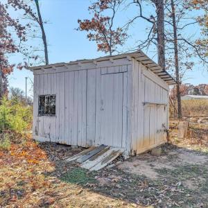 Photo #47 of 1088 Piney Grove School Road, Moneta, VA 1.6 acres