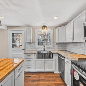 Photo #17 of 1088 Piney Grove School Road, Moneta, VA 1.6 acres