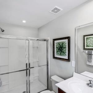 Similar to Photo - Hall Bath