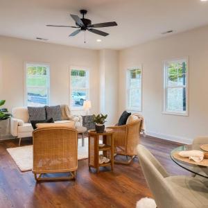 Photo #8 of 110 Aaron Place, Lynchburg, VA 0.1 acres