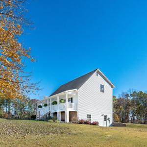 Photo #2 of 1950 Dundee Road, Huddleston, VA 6.5 acres