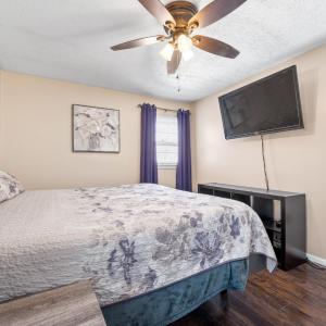 Photo #20 of 1121 Coolbrook Road, Bedford, VA 0.7 acres