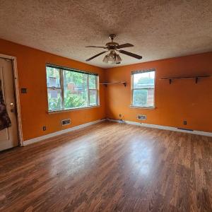 Photo #6 of 1530 Augusta Street, Lynchburg, VA 0.2 acres