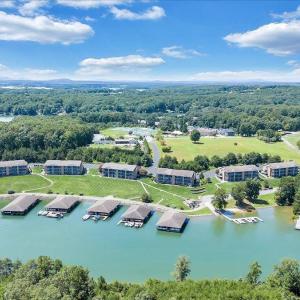 Photo #37 of 1137 Mariners Way, Huddleston, VA