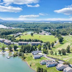 Photo #35 of 1137 Mariners Way, Huddleston, VA