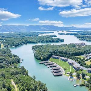 Photo #36 of 1137 Mariners Way, Huddleston, VA