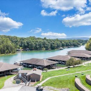 Photo #38 of 1137 Mariners Way, Huddleston, VA