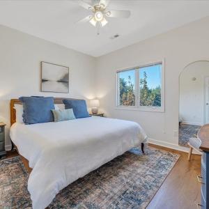 Wake to gorgeous views at your own lake retreat!