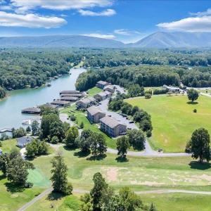 Photo #33 of 1137 Mariners Way, Huddleston, VA