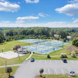 Photo #65 of 1137 Mariners Way, Huddleston, VA