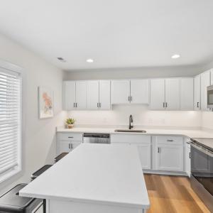 Photo #10 of 1600 Wards Ferry Road, Lynchburg, VA 0.1 acres