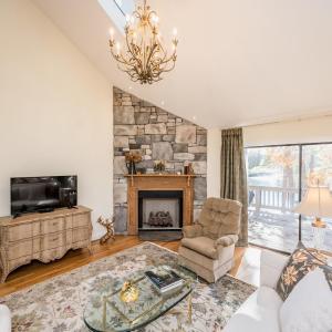 Photo #5 of 409 Lake Vista Drive, Forest, VA 1.0 acres