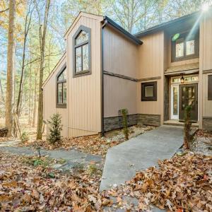 Photo #3 of 409 Lake Vista Drive, Forest, VA 1.0 acres