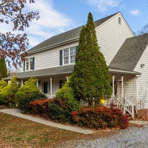 Photo #5 of 103 Brockenbrough Place, Forest, VA 2.4 acres