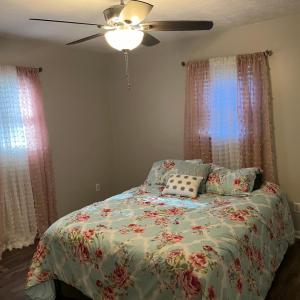 Photo #5 of 203 College Park Drive, Lynchburg, VA 0.6 acres