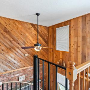 Photo #18 of 1392 Hermitage Circle, Huddleston, VA 0.8 acres