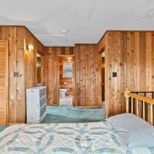 Photo #23 of 1392 Hermitage Circle, Huddleston, VA 0.8 acres