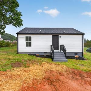 Photo #22 of 3556 Brights Road, Gretna, VA 0.4 acres