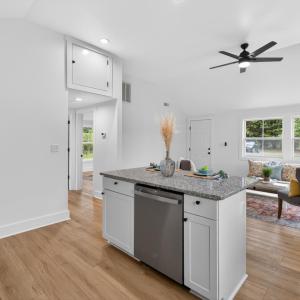 Photo #11 of 3556 Brights Road, Gretna, VA 0.4 acres