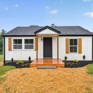 Photo #1 of 3556 Brights Road, Gretna, VA 0.4 acres