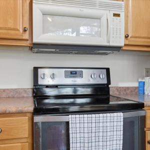 Photo #16 of 307 Meadow Point Drive, Moneta, VA 0.6 acres