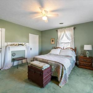 Photo #31 of 601 Henry Street, Gretna, VA 0.6 acres