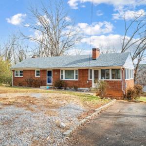 Photo #3 of 102 Dale Avenue, Lynchburg, VA 0.5 acres
