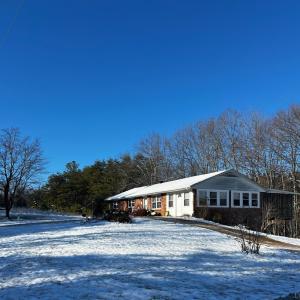 Photo #2 of 1796 Owens Mill Rd, Gretna, VA 5.4 acres