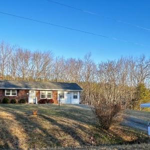 Photo #2 of 1796 Owens Mill Rd, Gretna, VA 5.4 acres