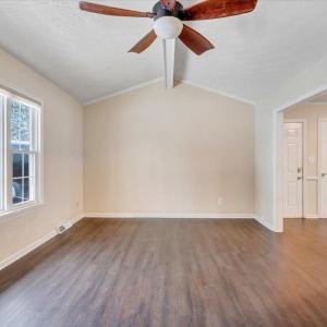 Photo #4 of 1261 Bear Creek Loop, Bedford, VA 2.1 acres