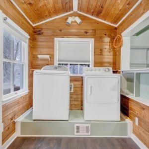 Photo #37 of 1261 Bear Creek Loop, Bedford, VA 2.1 acres