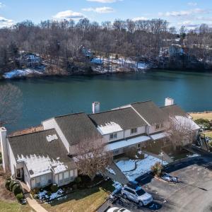 Photo #6 of 464 Oak Point, Forest, VA 0.1 acres