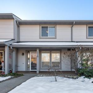 Photo #2 of 464 Oak Point, Forest, VA 0.1 acres