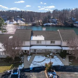 Photo #5 of 464 Oak Point, Forest, VA 0.1 acres