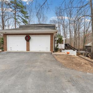 Photo #41 of 205 Ivy Drive, Lynchburg, VA 2.0 acres