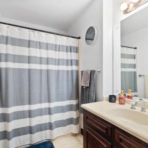 Photo #9 of 205 Ivy Drive, Lynchburg, VA 2.0 acres