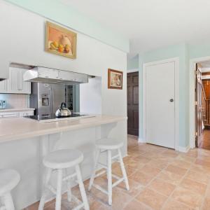 Photo #11 of 205 Ivy Drive, Lynchburg, VA 2.0 acres