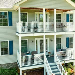 Photo #2 of 2487 Cifax Road, Goode, VA 1.1 acres