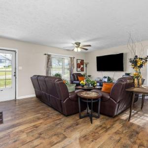 Photo #15 of 1117 Long Meadows Drive, Lynchburg, VA 0.3 acres