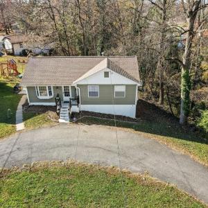Photo #5 of 1117 Long Meadows Drive, Lynchburg, VA 0.3 acres