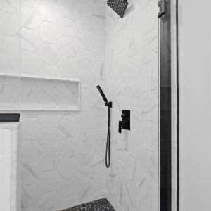 Photos of previous build. Finishes may vary.