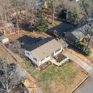 Photo #5 of 5949 Village Lane, Roanoke, VA 0.3 acres